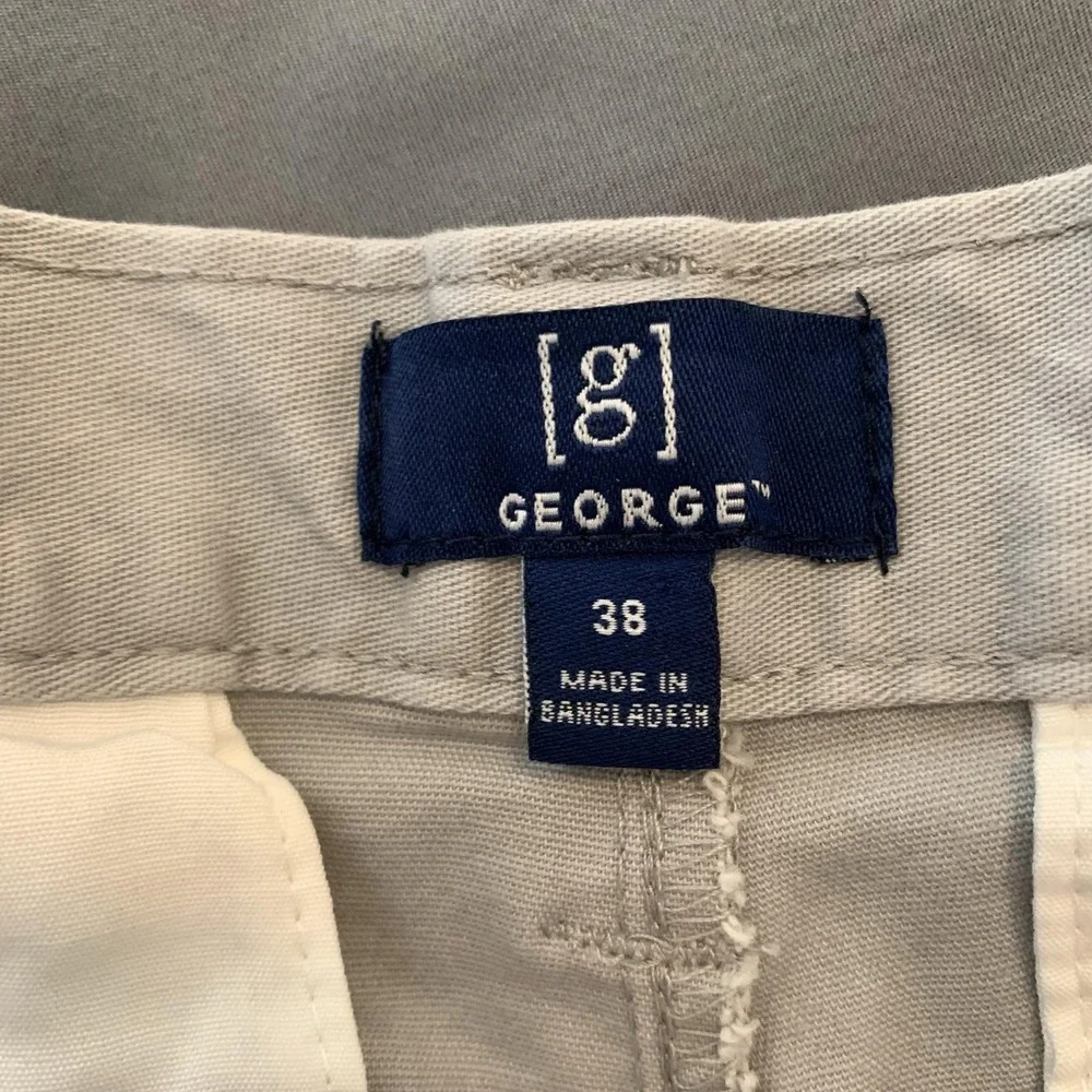 Shorts Mens 38 Beige Gray Chino Flat Front Stretch Lot Of 2 Above Knee Golf NWT